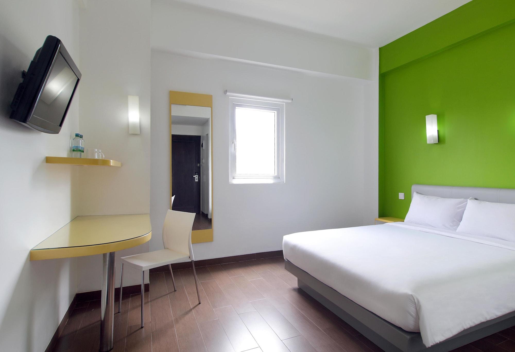 Amaris Hotel Nagoya Hill - Batam מראה חיצוני תמונה