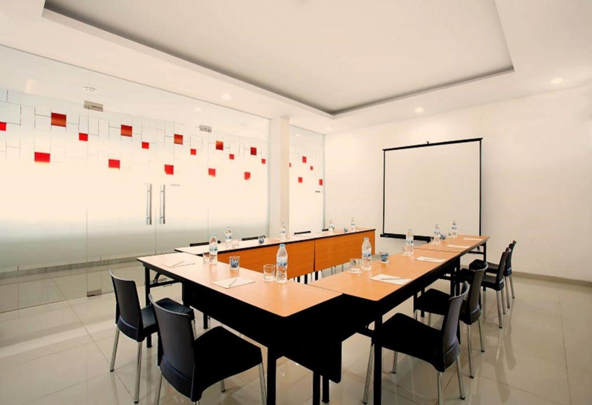 Amaris Hotel Nagoya Hill - Batam מראה חיצוני תמונה